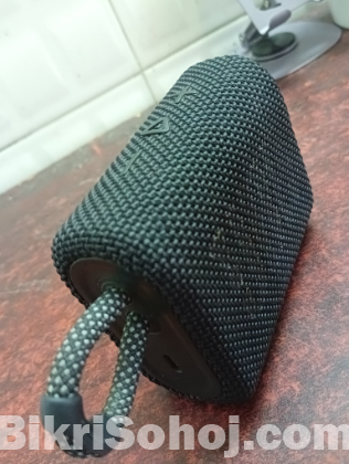 JBL Go 3